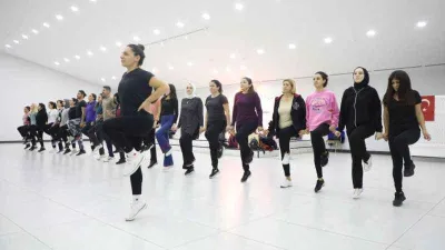 Eyüpsultan'da halk oyunları kurslarına yoğun ilgi