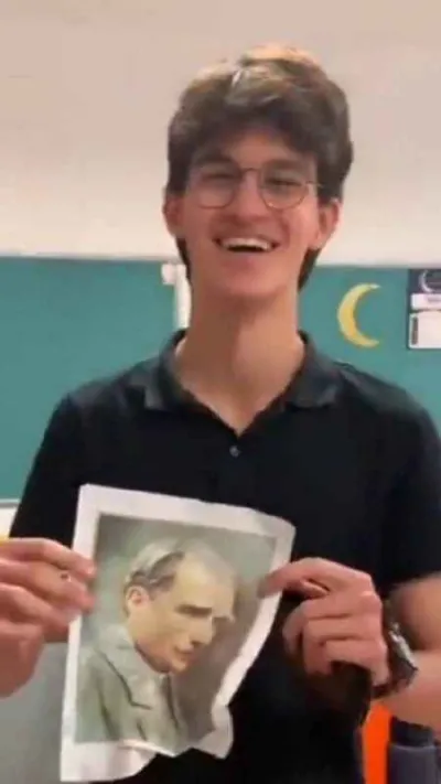 Atatürk'ün fotoğrafıyla uygunsuz hareketler yapan şahıs gözaltına alındı