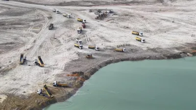 İBB'den, hafriyat alanı ilan edilen Mavi Göl yolunda skandal!