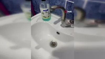 İstanbul'da vatandaşlardan kirli suya tepki