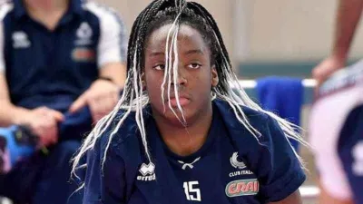 Voleybolcu Julia Ituma neden öldü intihar mı etti?