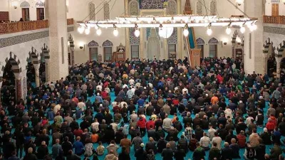 Kadir Gecesi hangi sureler okunmalı hangi dua edilmeli? Kadir Gecesinin önemi ne? Kadir Gecesinde ne yapmak gerekir?