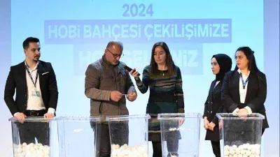Küçükçekmece'de hobi bahçeleri kurayla sahiplerini buldu