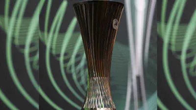 UEFA Avrupa Konferans Ligi’nde kupa sahibini buluyor