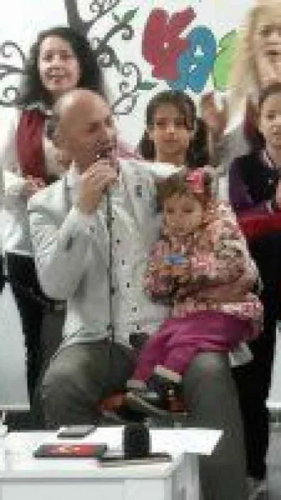 Depremzedelerin buseferki konuğu Kültür Akademisi oldu