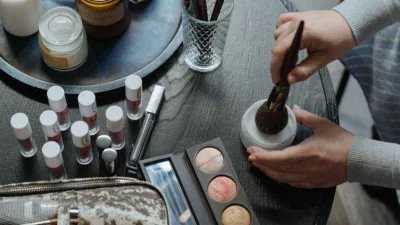 Kalıcı makyaj herkese uygun değil