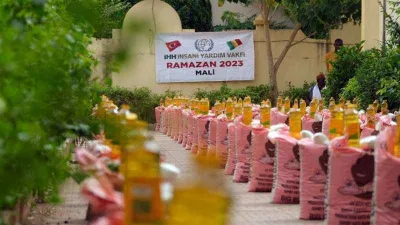 Ramazan’da Türkiye’den Mali’ye kardeşlik köprüsü