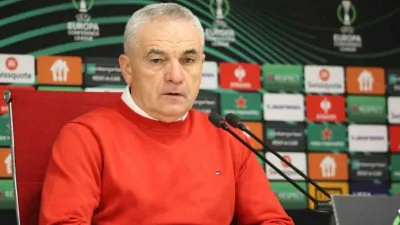 Rıza Çalımbay: Hem lig hem Avrupa maalesef sıkıntılı oldu