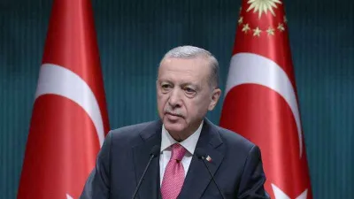 Oy alamadıkları vatandaşlara saldırıyorlar