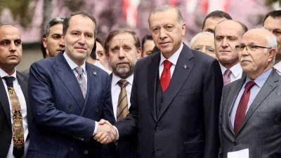 Yeniden Refah, İstanbul karşılığında 1 büyükşehir ve 4 ilçe istiyor