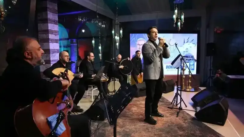 Fatih Koca’dan kalplere dokunan Tasavvuf Müziği dinletisi