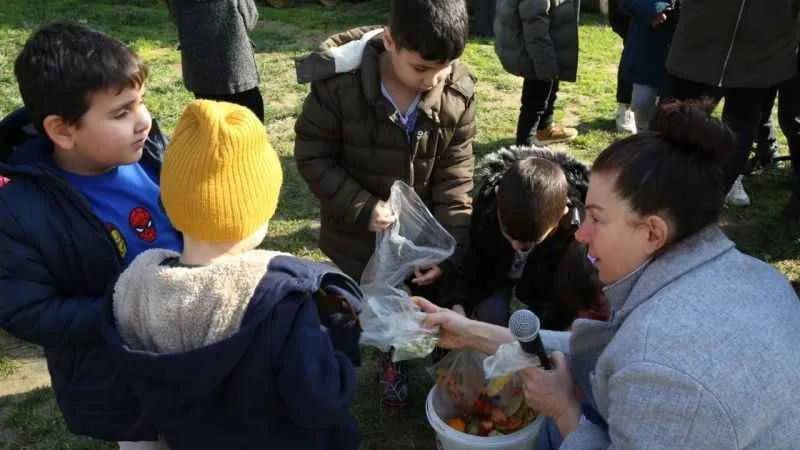 ESA öğrencilerine kompost eğitimi: Aslında hiçbir şey çöp değil!