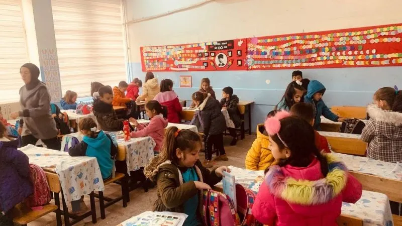 Sel nedeniyle Şanlıurfa’nın ilçelerinde eğitime verilen ara sona erdi