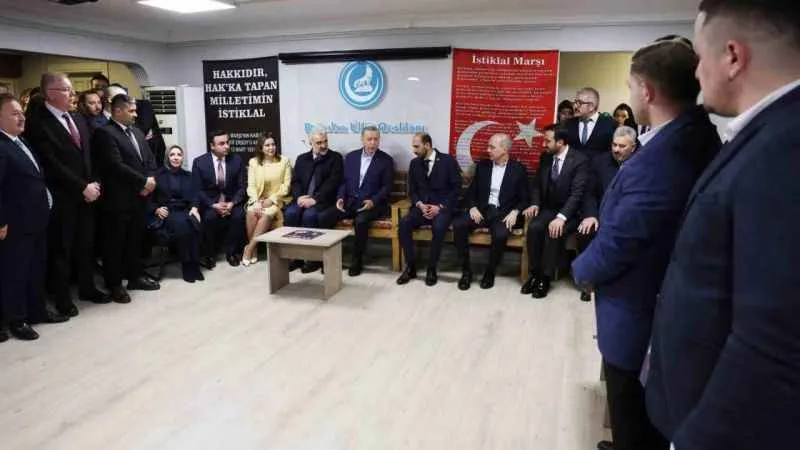 Erdoğan: Amerika’ya şu seçimlerde bir ders vermemiz lazım