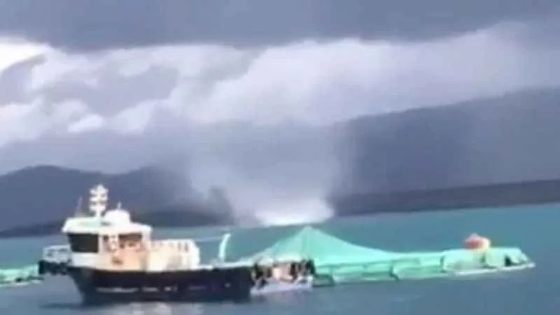 İzmir’de korkutan hortum