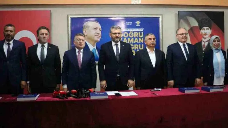 Ak Parti Sivas Milletvekili adaylarını tanıttı