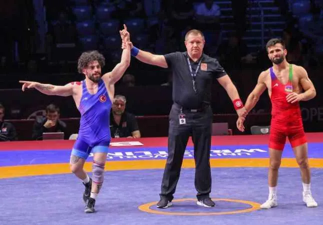 Adem Burak Uzun, Avrupa şampiyonu oldu