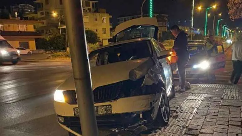 Antalya'daki kazada polis memuru Burak Zemin Yeter hayatını kaybetti