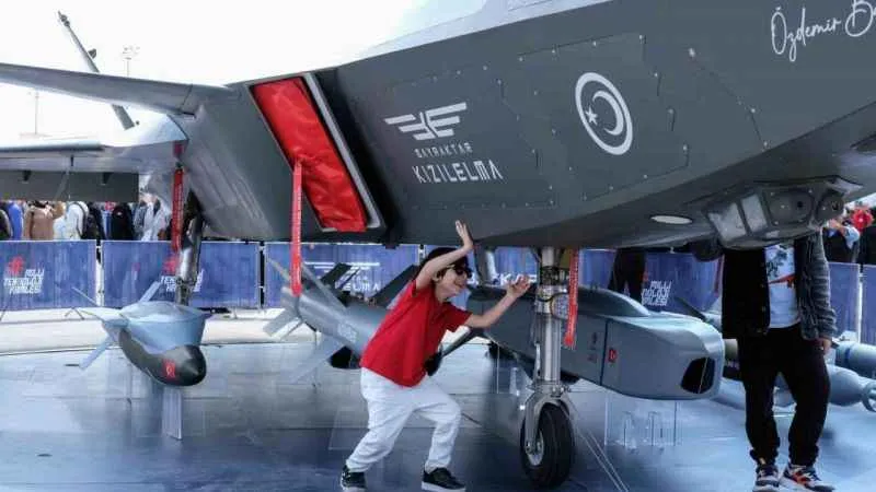 Çocukların Kızılelma’ya dokunma yarışı