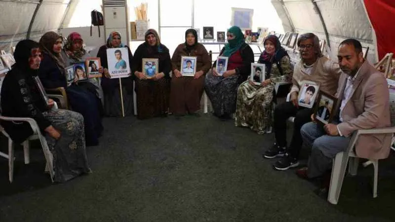 Evlat nöbeti bin 335’inci gününde