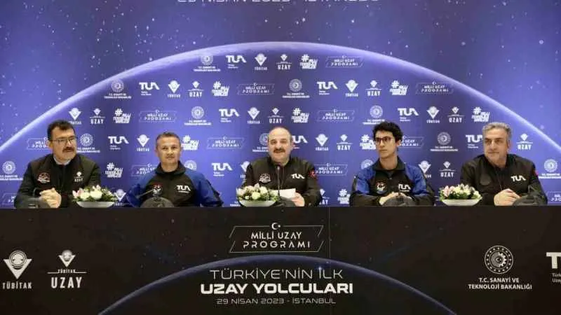 Uzay yolcuları zorlu testlerden başarıyla geçti