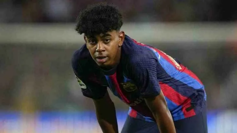 Barcelona tarihine geçen 15 yaşındaki Lamine Yamal kimdir? 