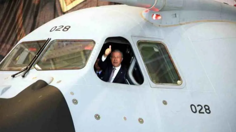 Milli denizaltımızı denizlerimizde, Milli Muharip Uçağımızı semalarımızda göreceğiz