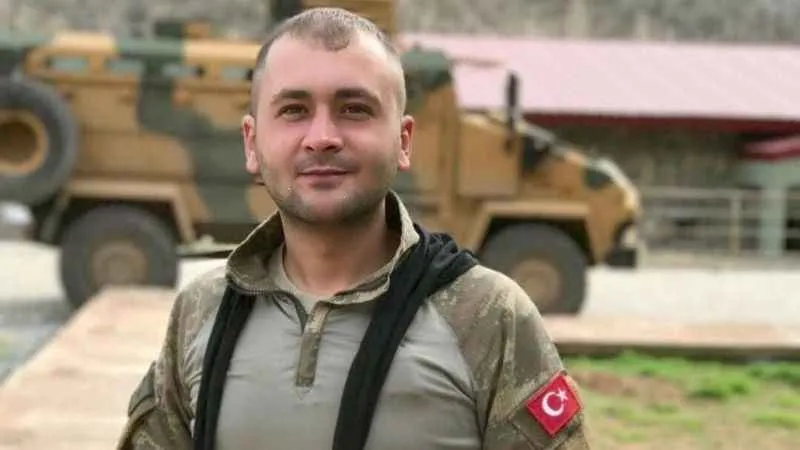 Sakarya'daki kazada Uzman Çavuş Burak Tunca 13 gün sonra hayatını kaybetti