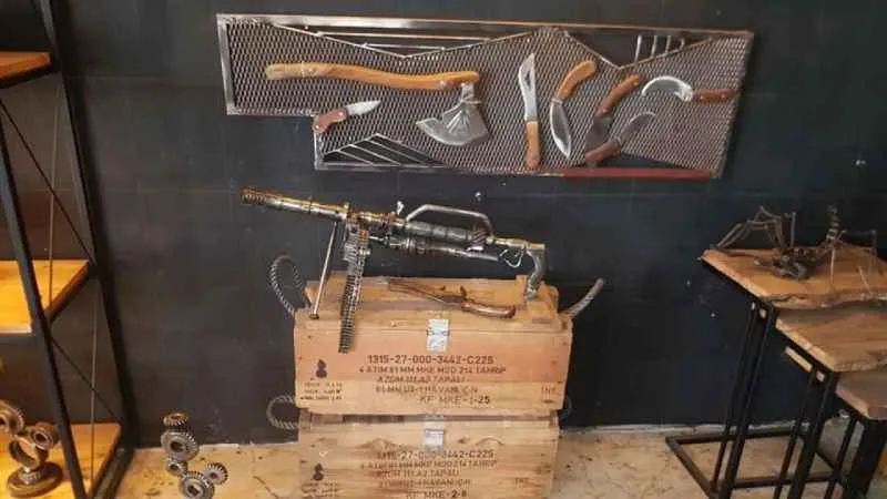 Demiri sanata dönüştürdü