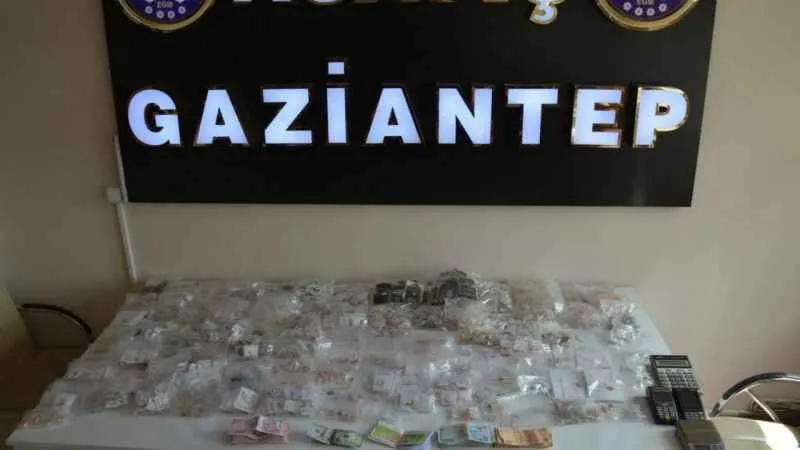 Gaziantep'te 43.5 milyon TL’lik para ve ziynet eşyasını çalan şahıs yakalandı