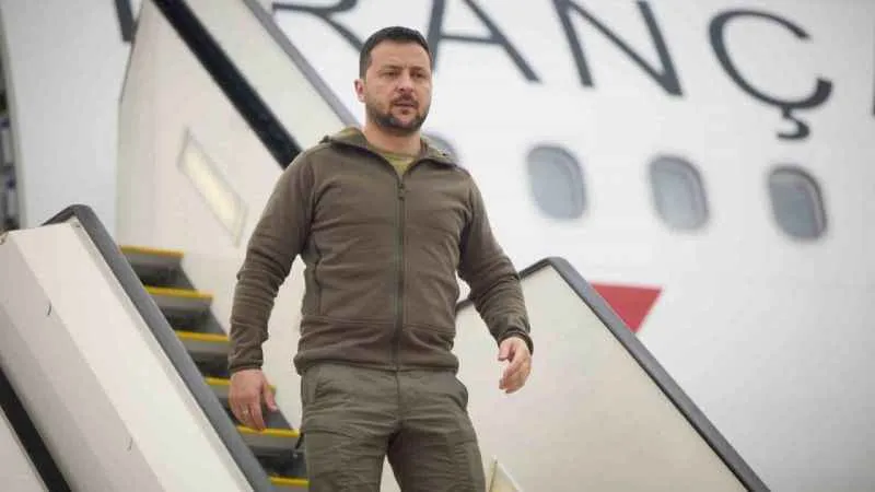 Zelenskiy zirveden zirveye koştu