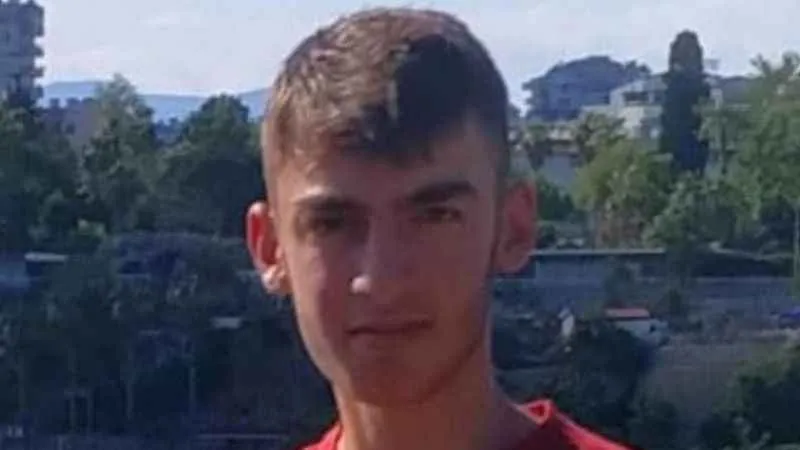 Isparta'da av tüfeği ile vurulan Emirhan Kahraman hayatını kaybetti