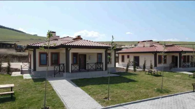 Bakan Murat Kurum: “Onlar en iyisine layık”