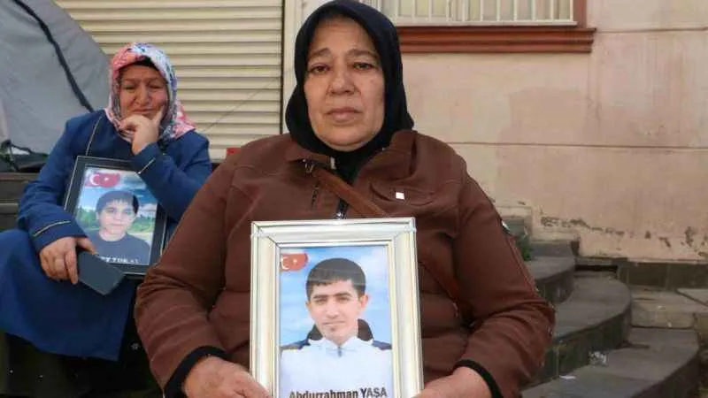 Evlat Nöbetindeki anne: Oğlum duyursan teslim ol