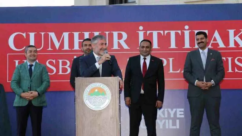 Bakan Nebati: Bizim davamız, ülküsü millet olanların destanıdır