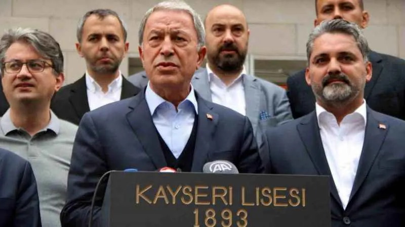 Bakan Akar: Asil milletimizin kararına saygı duyacağız