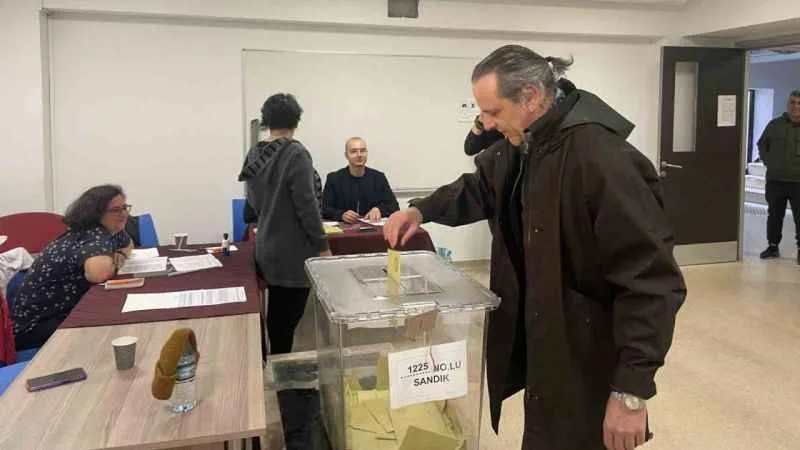 Ozan Güven: Hepiniz şahitsiniz, oyumu kullandım