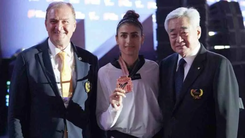 Hatice Kübra ile yine gururlandık