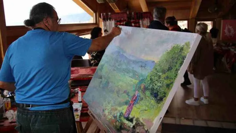 Ressamlar Rize’yi tuvallerine yansıttı