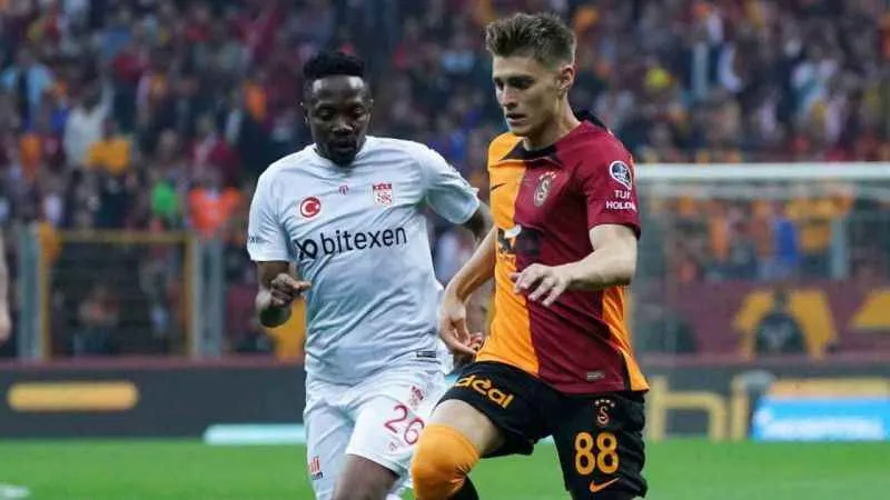 Galatasaray şampiyon oldu Altay para kazandı