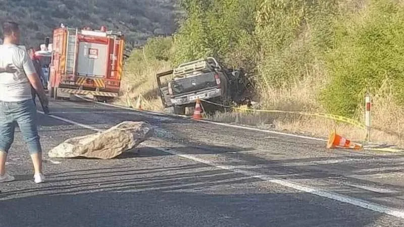 Manisa’da kamyonetin üzerine kaya düştü: Hadi Aslan hayatını kaybetti