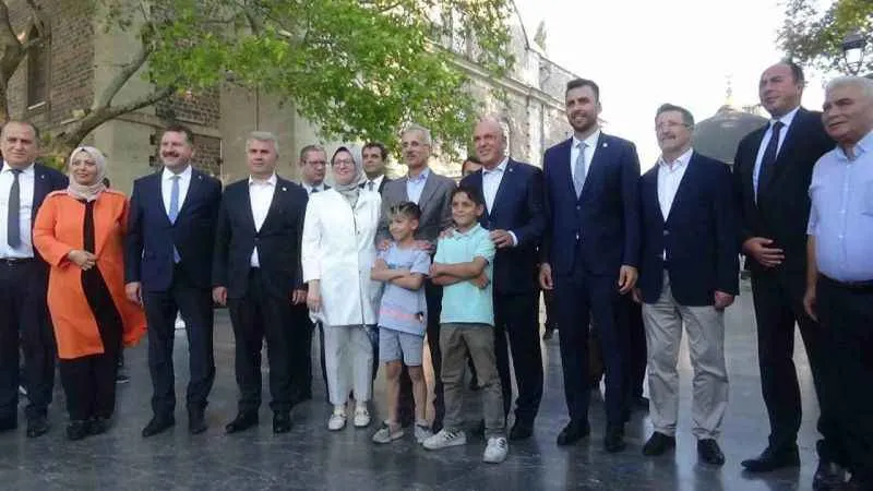 Ulaştırma ve Altyapı Bakanı Uraloğlu: “25-30 dakikalık seyahat süresini 5-6 dakikalara düşürürken transit trafiği rahatlatmış olacağız”