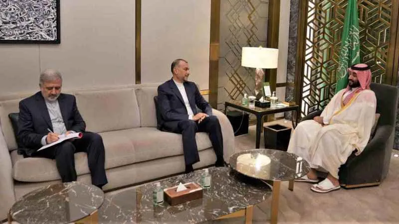 İran Dışişleri Bakanı Abdullahiyan, Suudi Arabistan Veliaht Prensi Selman ile görüştü