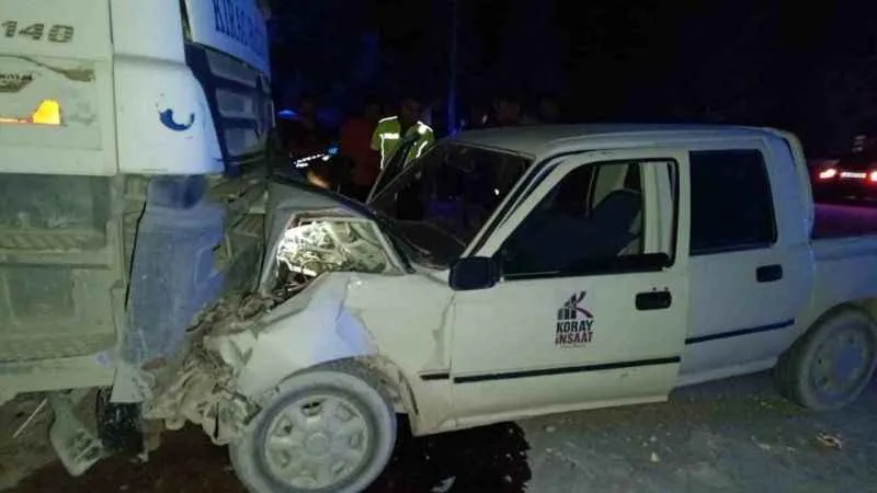 Kahramanmaraş’ta beton mikseri pikapla çarpıştı: 7 yaralı