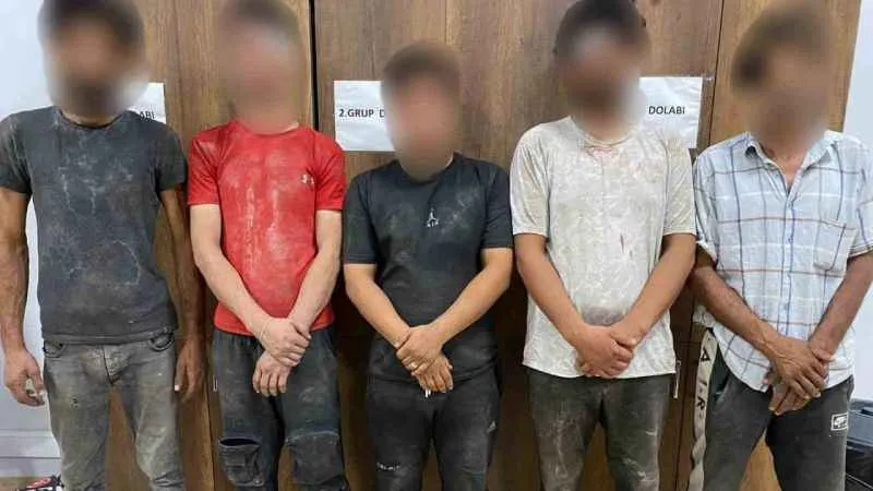 Enkaz farelerine İHA destekli operasyon: 5 hırsız suçüstü yakalandı