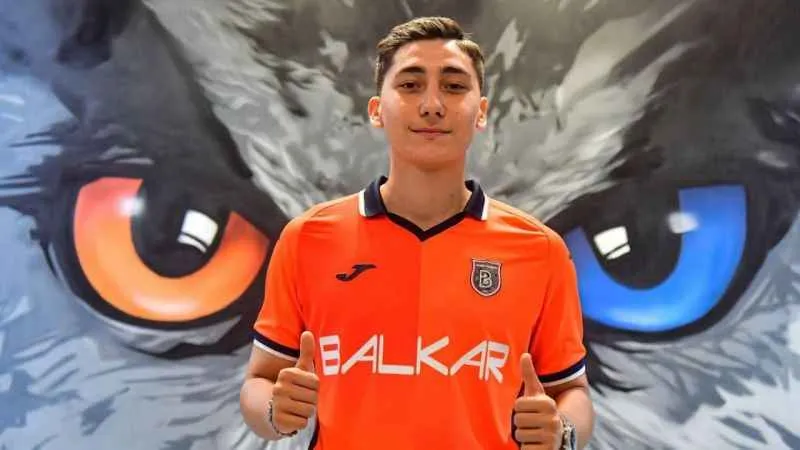 Başakşehir, Emirhan İlkhan’ı kiraladı