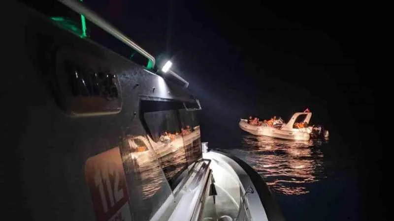 Datça’da Yunanistan tarafından geri itilen 19 düzensiz göçmen kurtarıldı