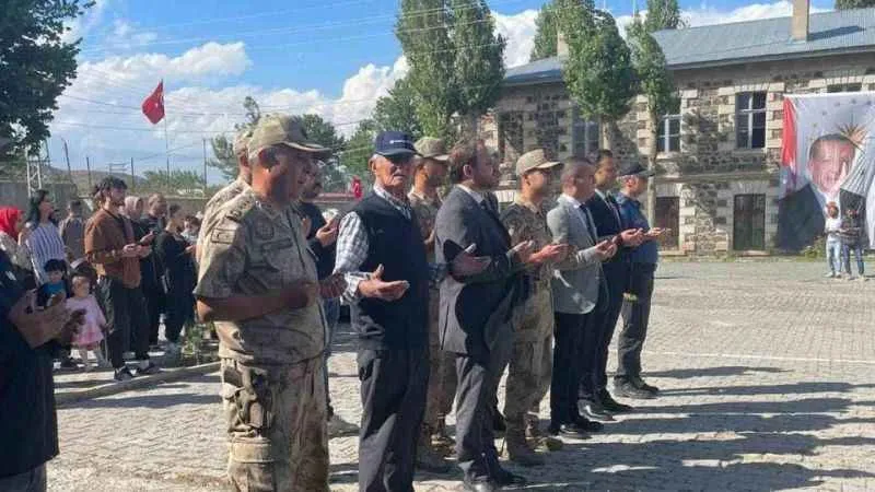 Kahraman Mehmetçikler El-Bab’dan Kağızman’a döndü