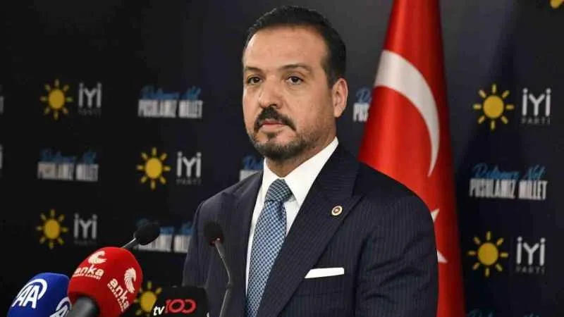 İYİ Parti Sözcüsü Kürşad Zorlu: “(Meral Akşener) Hastanedeki muayenenin ardından evinde istirahata geçti”