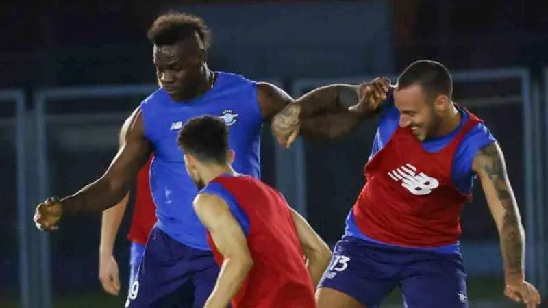 Adana Demirspor, Beşiktaş maçının hazırlıklarına başladı